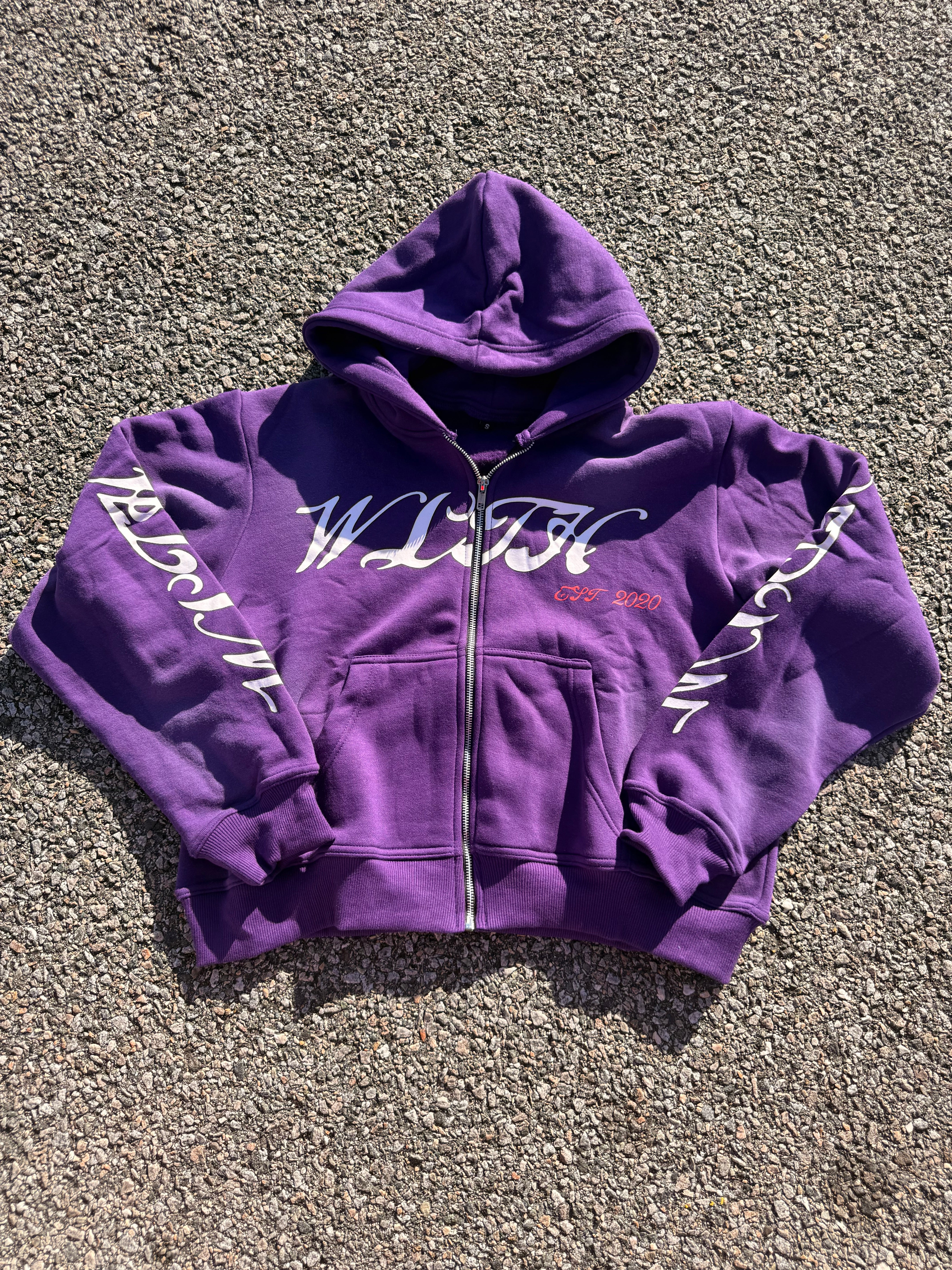 WLTH SCRIPT HOODIE